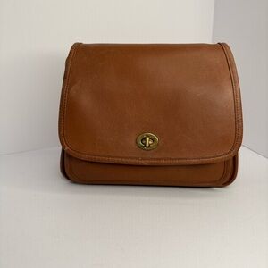 Vintage Coach Ramblers Legacy British Tan